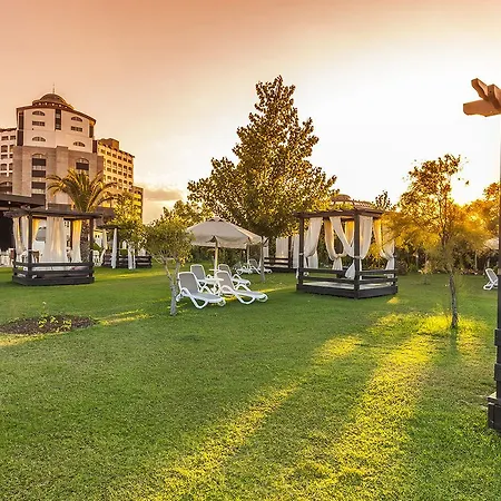Otel Melas Lara