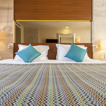 Otel Melas Lara