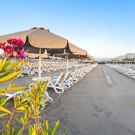 Melas Lara Otel 5*